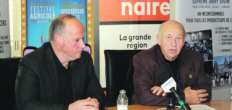 Dans l’ordre habituel, Simon Giard, président de la Chambre de commerce et de l’industrie Les Maskoutains, et Normand Fontaine, président de la Société d’agriculture de Saint-Hyacinthe. Photo François Larivière | Le Courrier ©