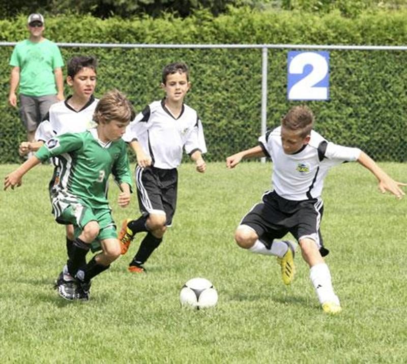Les 103 équipes inscrites au Tournoi National de soccer de Saint-Hyacinthe se sont disputées 176 parties durant les trois jours du tournoi.