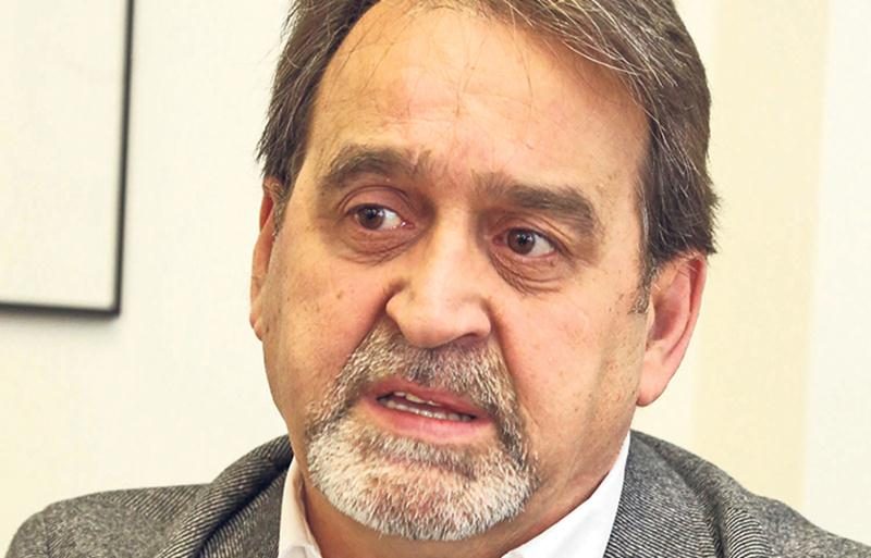 René Vincelette, vice-président aux ressources humaines et service à la clientèle du Groupe Lacasse, est inquiet par la pénurie de main-d’œuvre qui touche le secteur manufacturier.  Photo Robert Gosselin | Le Courrier ©