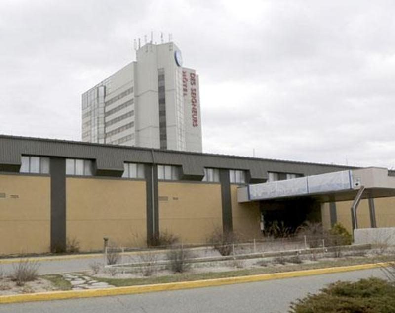 L'ancienne partie de l'Hôtel des Seigneurs de Saint-Hyacinthe sera entièrement démolie.
