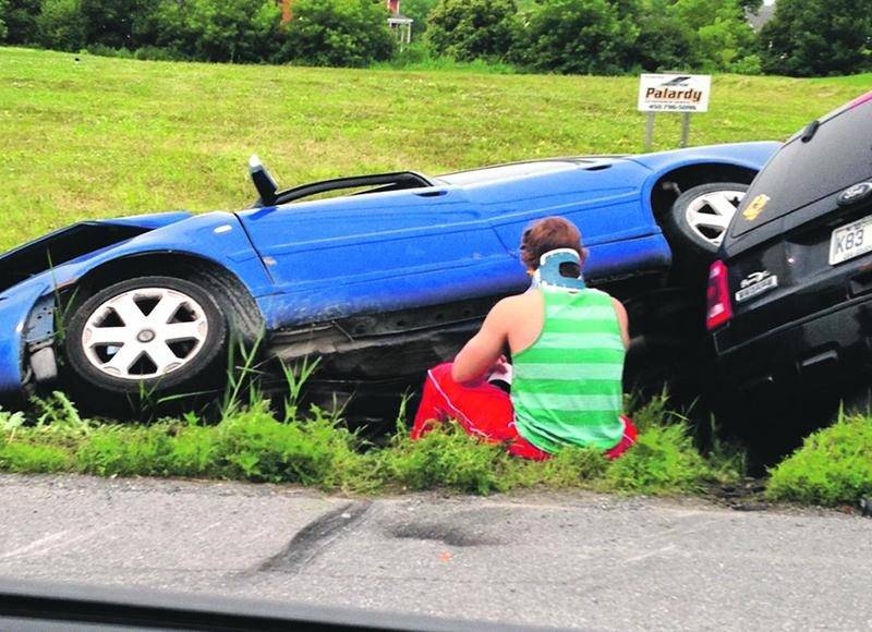 Malgré la force de l’impact, la vie des deux conducteurs est hors de danger, assure la Sûreté du Québec. Photo Courtoisi