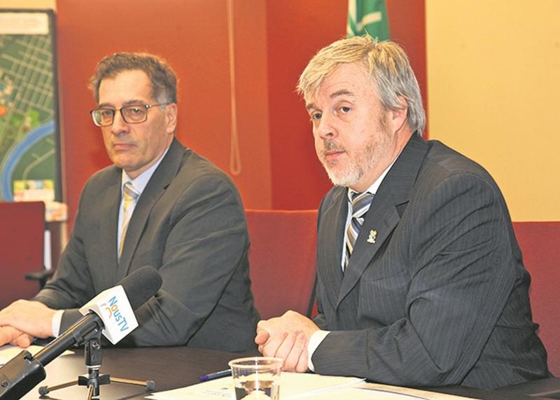 André Barnabé, directeur général de Saint-Hyacinthe Technopole, et Charles Fillion, directeur associé à Développement économique de la MRC des Maskoutains. Photo Robert Gosselin | Le Courrier ©