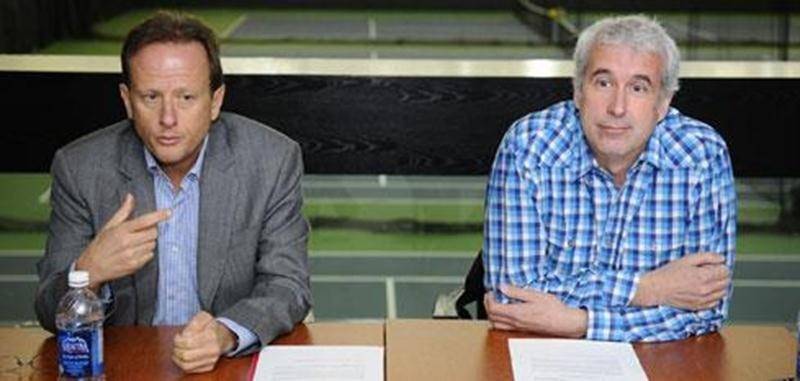 Jean Bédard, président du Groupe Sportscene, et François St-Pierre, directeur général du Complexe sportif Paul-Lemieux.