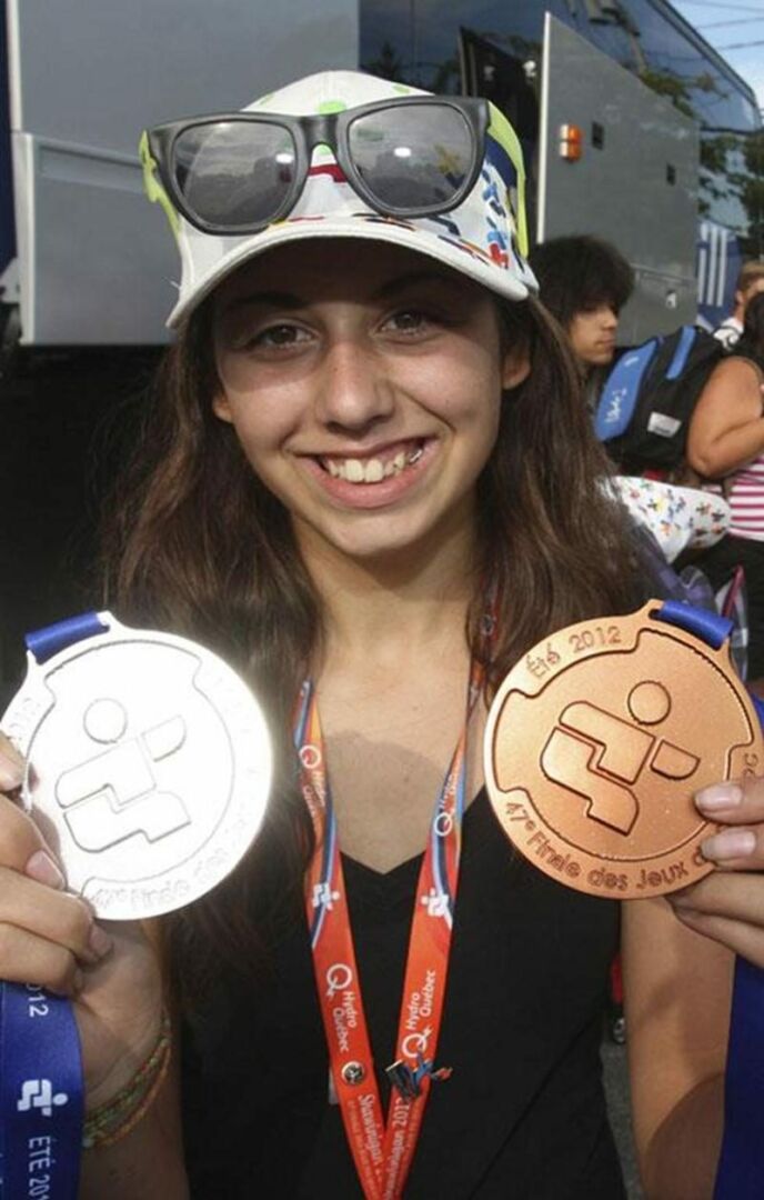 Daphnée Beaudry revient des Jeux du Québec de Shawinigan avec une médaille d'argent et une de bronze en tir à l'arc.