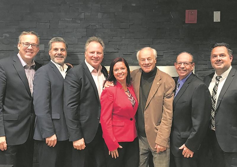 Les Associés du cabinet d’avocats Sylvestre & Associés. Dans l’ordre habituel, Me Frédéric Sylvestre; Me Stéphane Brunelle, notaire; Me Jacques Sylvestre Jr; Me Maryse Dubé; Me Jacques Sylvestre Sr; Me Jean-Pierre Boileau; et Me Philippe Laverdière.