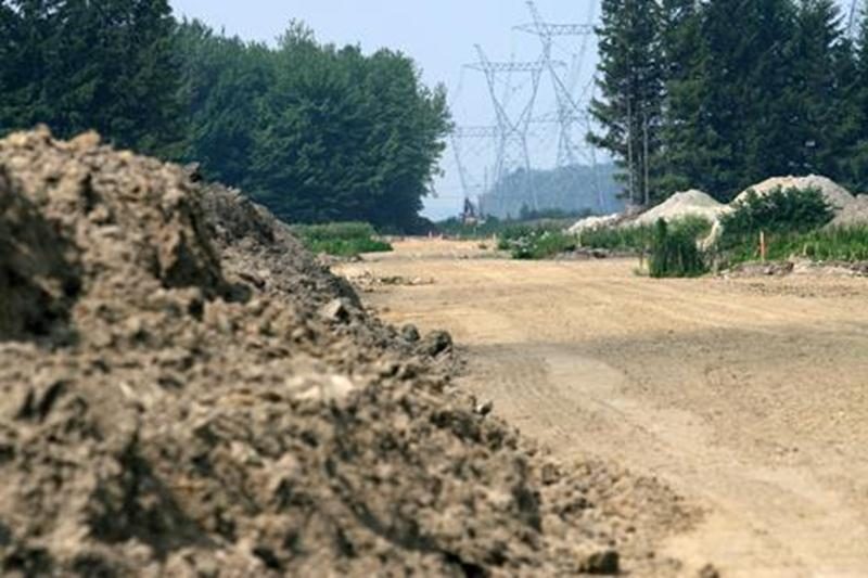 Le chantier de construction du pipeline d'Ultramar progresse aux abords de Saint-Hyacinthe.