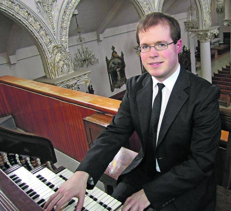 Jocelyn Lafond, organiste titulaire des orgues de la Cathédrale de Saint-Hyacinthe.