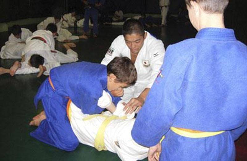 Akinori Hongo a légué trucs et astuces aux athlètes et entraîneurs du Club de judo de Saint-Hyacinthe lors de son passage, le 23 septembre.
