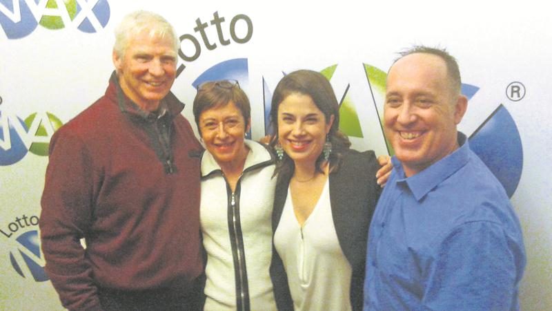 Quatre gagnants du plus gros lot jamais décerné par Loto-Québec proviennent de la grande région de Saint-Hyacinthe. Il s’agit de Robert Boivin, Claudine Girard, Marie-Claude Normandin et Marco Lafleur.