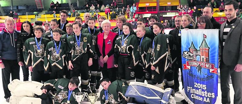 Les Gaulois d’Antoine-Girouard pee-wee AA sont les seuls représentants maskoutains à avoir atteint une finale au 42e Tournoi pee-wee de Saint-Hyacinthe.Photo Robert Gosselin | Le Courrier ©