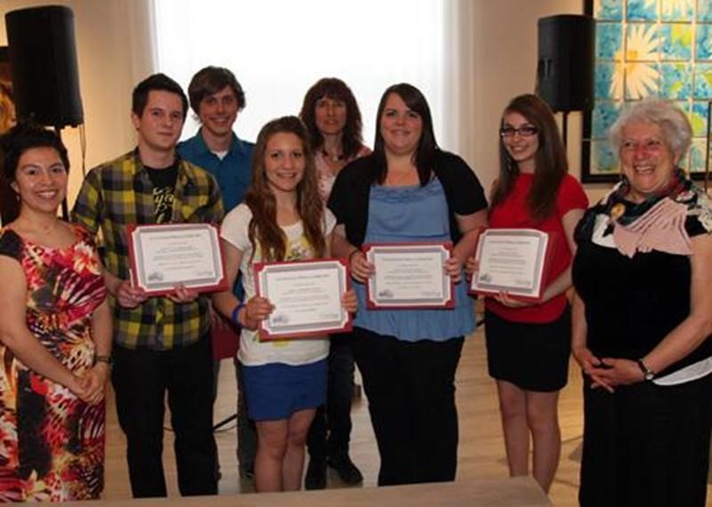 Les gagnants du Concours Place à la critique 2011.