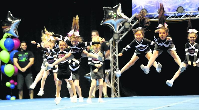 Près de 110 numéros ont été présentés au cours de la journée par des équipes civiles et scolaires. Photo Robert Gosselin | Le Courrier ©