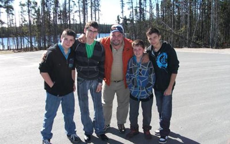 Anthony Cloutier, Samuel Lajoie, Steve Choquette (entraîneur-chef), Tommy Dussault et Samuel Dubé.