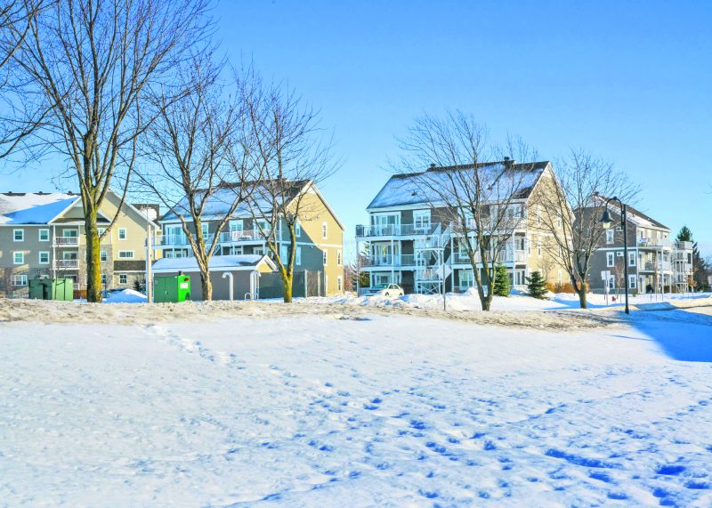 Selon le scénario actuellement étudié, la nouvelle école primaire de Saint-Hyacinthe serait construite dans le développement Domaine sur le Vert, dans le district Douville. Photo François Larivière | Le Courrier ©