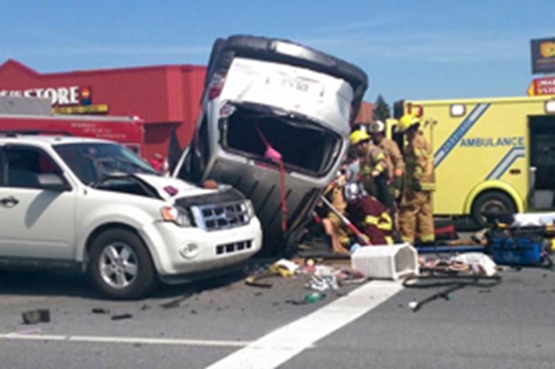 Spectaculaire collision captée sur le vif