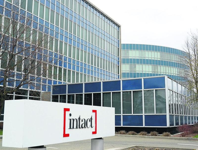 L’édifice du 2450 Girouard. Au total, 1 100 personnes sont employées par Intact à Saint-Hyacinthe, dont plus de la moitié habitent la grande région maskoutaine. Photo François Larivière | Le Courrier ©