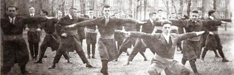 Une séance de gymnastique.