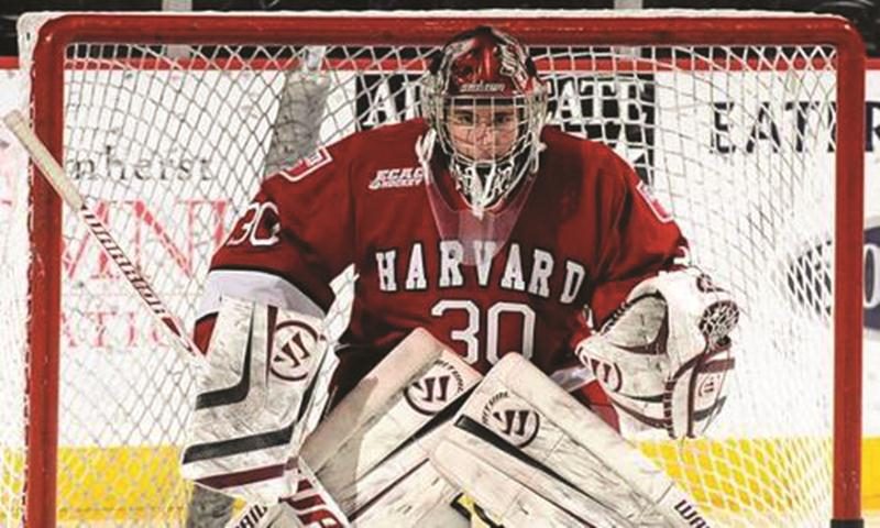 Raphaël Girard a disputé quatre saisons avec l’Université Harvard entre 2010 et 2014. Photo Twitter