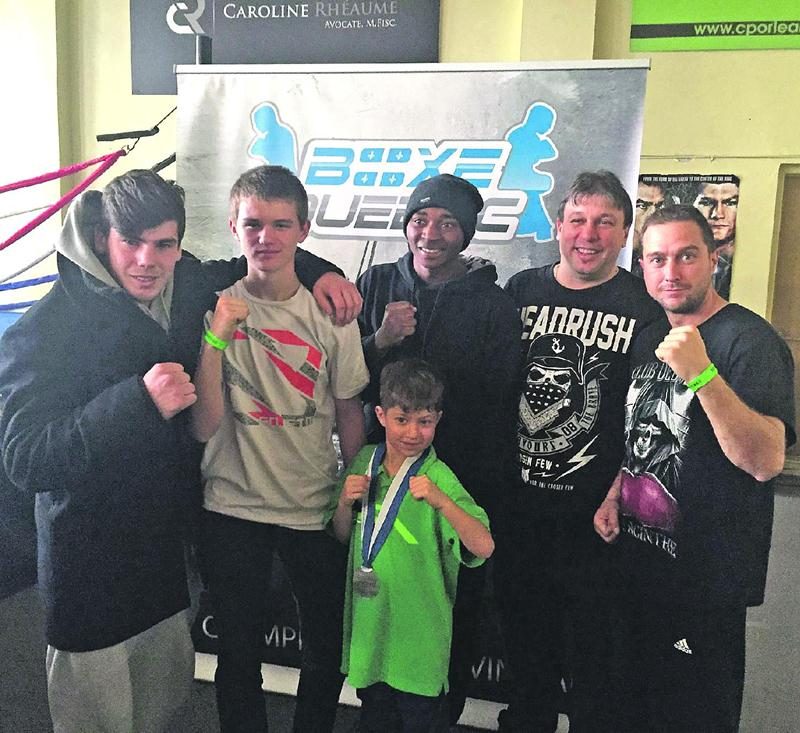 Cinq des six boxeurs du Club de boxe de Saint-Hyacinthe participant aux Gants d’argent sont montés sur le podium.