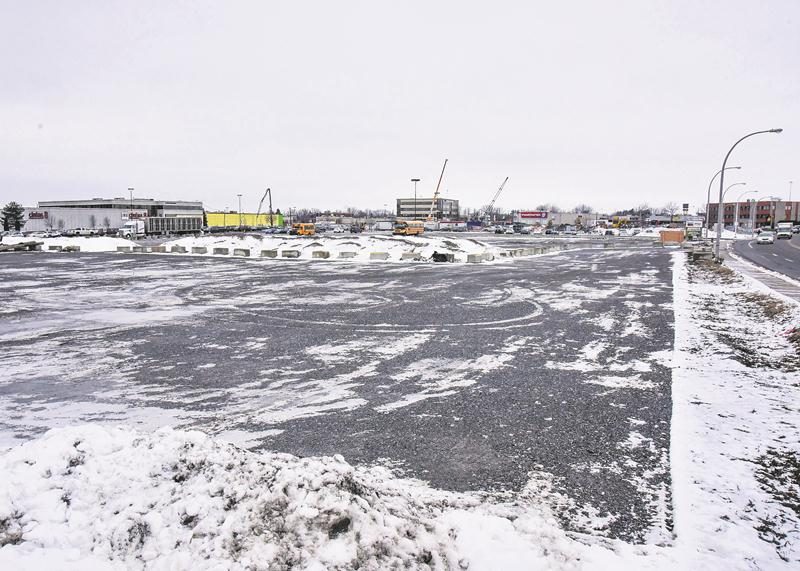 Les Galeries St-Hyacinthe ont trouvé un nouvel usage pour l’ancien dépôt à neige.   Photo François Larivière | Le Courrier ©
