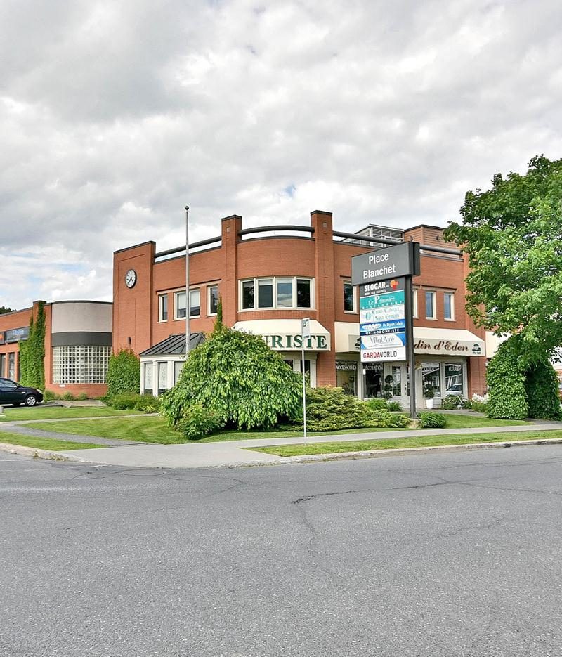 Un chiropraticien et un orthodontiste sont déjà installés à la Place Blanchet, qui pourrait éventuellement être agrandie pour devenir une polyclinique. Photo François Larivière | Le Courrier ©