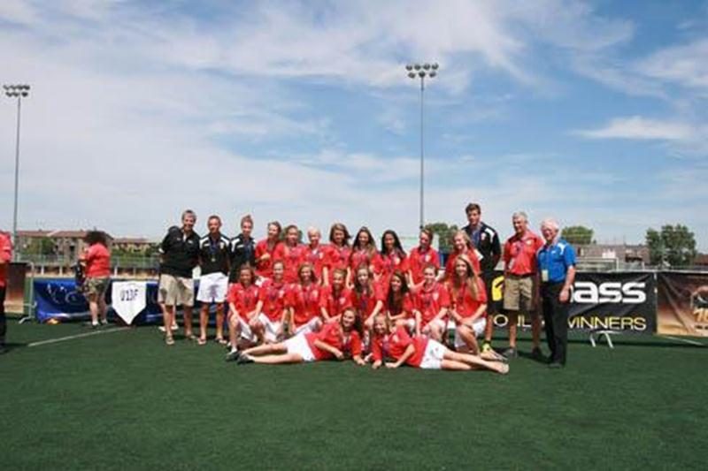 Huit joueuses de l'Inter U13 AA féminin ont remporté l'or aux sélections régionales en division 2, du 27 au 31 juillet, à Laval : Élie Archambault, Mégan Green, Rosalie Matte, Audrey Michon, Maude Raymond, Frédérique St-Jean, Mégane Sauvé (capitaine) et Rebecca Stooke-Morel. Deux Maskoutains étaient du personnel d'entraîneurs, soit Joëlle Tremblay (adjointe) et Vincent Cournoyer (entraîneur des gardiens).