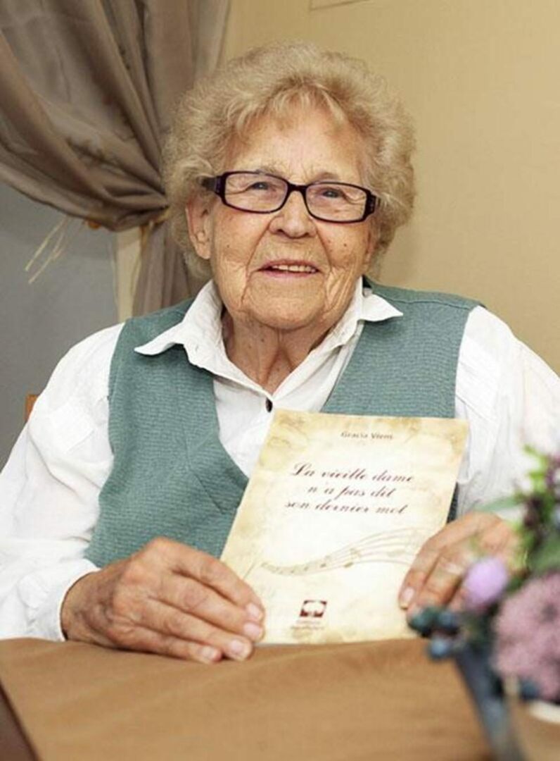 Mère de treize enfants et travailleuse au foyer, Gracia Viens, âgée de 89 ans, lancera son deuxième livre intitulé <em>La vieille dame n'a pas dit son dernier mot</em>, samedi, à la salle des Chevaliers de Colomb à Saint-Damase à 13 h 30. Édité chez les Éditions des Oliviers, ce roman est inspiré de la vie de son auteure, soit de 1924 à aujourd'hui. Son premier livre intitulé <em>Au fil des heures, au long des jours</em> a été publié en 2011.