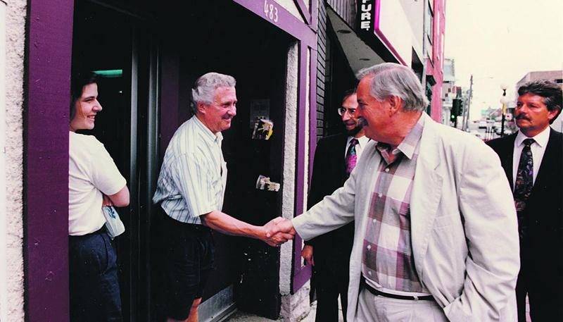L’opération charme de Jacques Parizeau a porté ses fruits puisqu’il a été élu premier ministre du Québec en septembre 1994.  Photothèque | Le Courrier ©