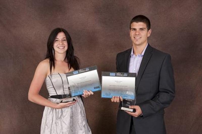 Roseline Morissette et Alexandre Lapointe, lors de la remise de prix du gala d'excellence régional du RSEQ-Montérégie.