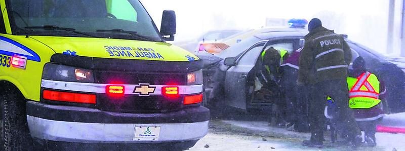 Le virage vert limitant l’emploi d’abrasifs dans les rues de Saint-Hyacinthe semble avoir été bien négocié par les automobilistes maskoutains. Le nombre d’accidents de la circulation cet hiver serait semblable à celui des années passées, selon les carrossiers et policiers interrogés par LE COURRIER. Photo Dominique St-Pierre ©