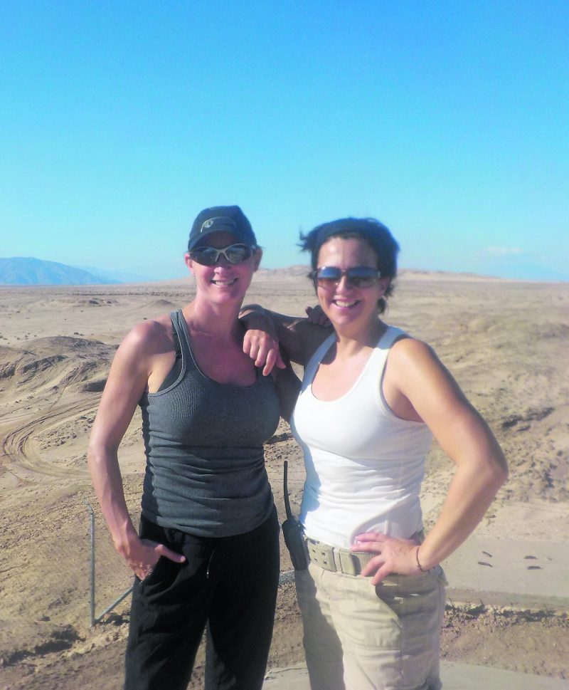 Line Robert (à gauche), en compagnie de sa coéquipière Roxanne Lafrenière, lors d’une formation à San Diego. Photo Courtoisie
