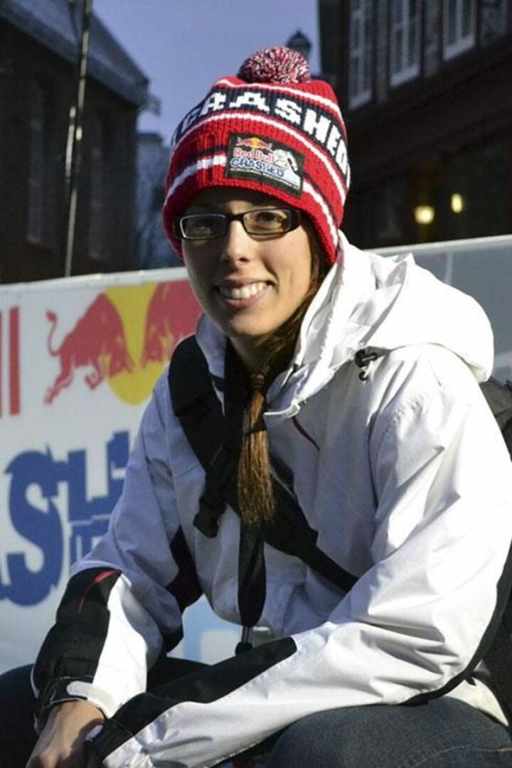 La Maskoutaine Julie Savoie a vécu de grandes émotions lors de ses descentes sur la piste du Red Bull Crashed Ice, samedi, à Québec.