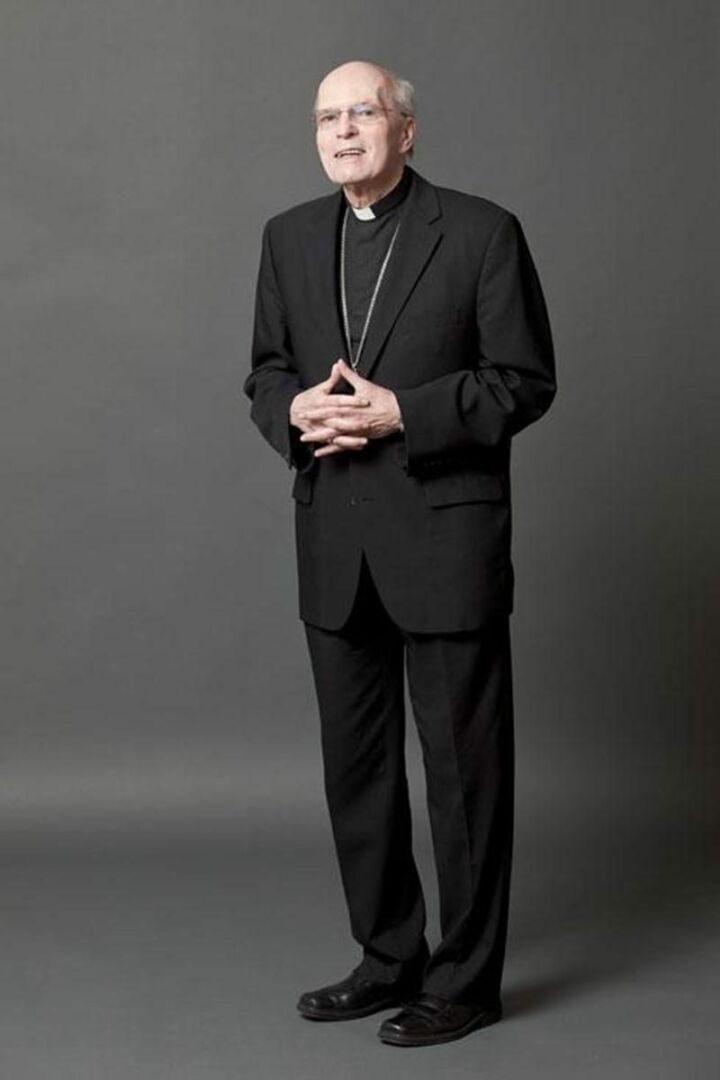 L'évêque du diocèse de Saint-Hyacinthe a été pris par surprise par l'annonce du départ prochain du pape Benoit XVI.