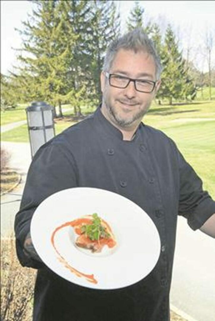 Le Club de golf de Saint-Hyacinthe a fait appel au chef Ian Perreault afin d’offrir un nouveau souffle à sa cuisine.  Photo François Larivière | Le Courrier ©