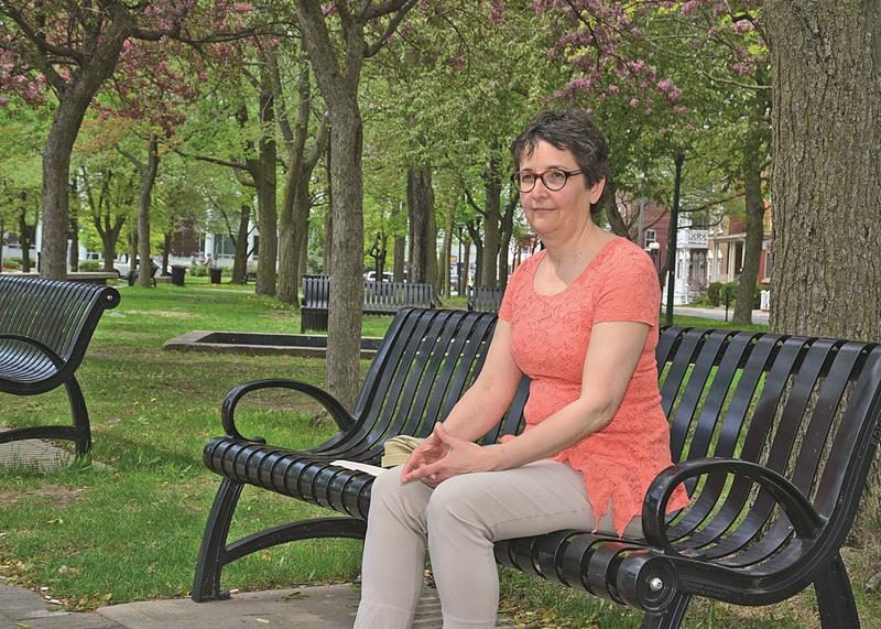 La marque de commerce de Johanne Gibeault, c’est sa capacité à personnaliser les ateliers qu’elle offre, pour mieux aider les lecteurs à « trouver leur solution », explique-t-elle.  Photo François Larivière | Le Courrier ©