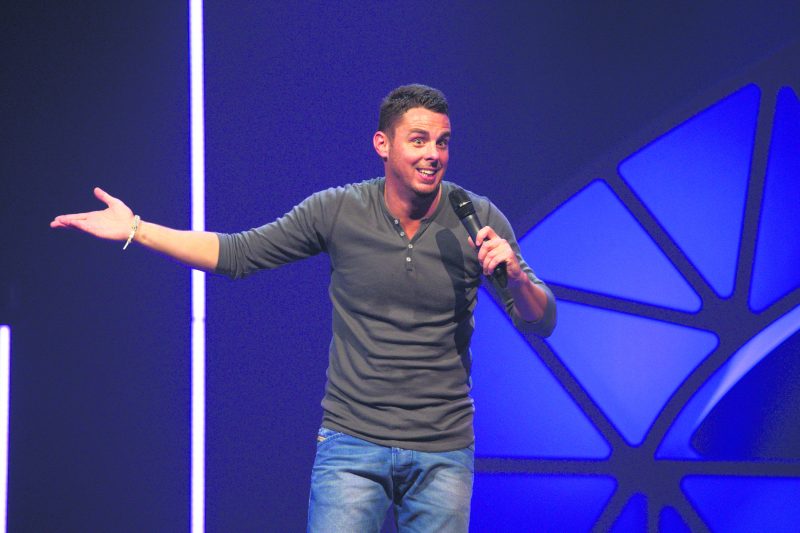 Une des meilleures anecdotes de Philippe Bond à Saint-Hyacinthe est celle où une dame aurait levé la main pendant son spectacle pour lui demander la permission d’aller aux toilettes. « Je n’en reviens pas à quel point les gens puissent être aussi polis! »  Photo Patrick Beaudry