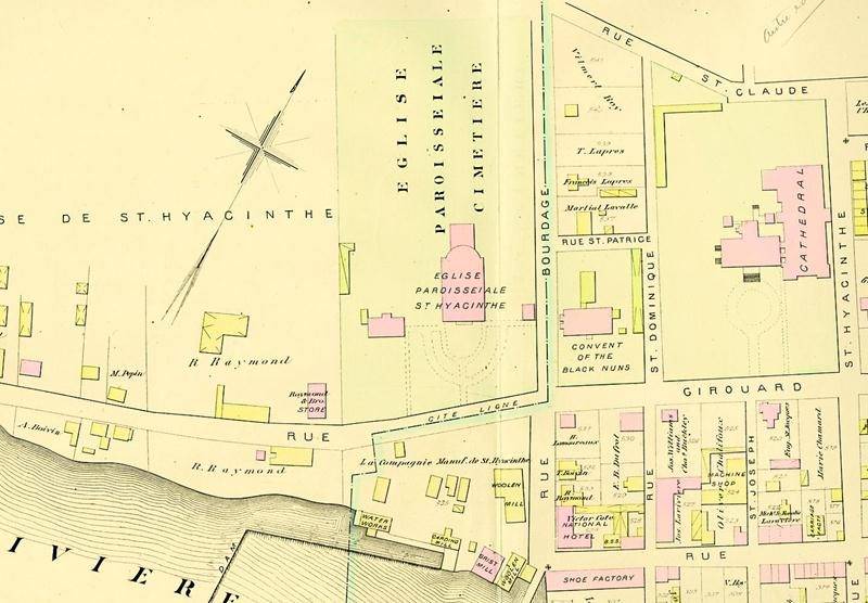 Reproduction d’un plan de Saint-Hyacinthe datant de 1880. On y distingue le cimetière paroissial qui occupait l’arrière du terrain de l’église paroissiale. Centre d’histoire de Saint-Hyacinthe