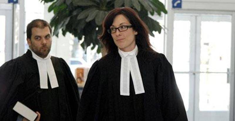 La procureure de la Couronne, Me Julie Laborde, et l'avocat de la défense, Me Marc-André Gauthier.