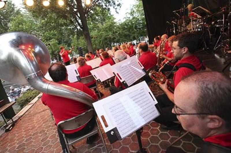 La Société Philharmonique de Saint-Hyacinthe donnera le coup d'envoi aux Beaux Mardis de Casimir, mardi, au parc Casimir-Dessaulles, dès 19 h 30.