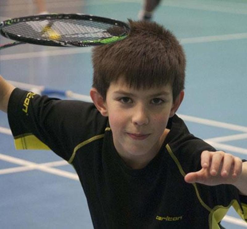 Tu as entre 8 et 16 ans, tu as de l'énergie à dépenser, tu as le goût de t'initier à la base, à la technique et aux règlements du badminton? Joins-toi à l'équipe de Pierre Larouche, le samedi entre 8 h 30 et 10 h, au Cégep de Saint-Hyacinthe. Tu verras qu'il est possible d'apprendre tout en s'amusant. Coût d’inscription 110 $ pour 17 leçons (carte de membre incluse permettant de jouer 6 fois par semaine au badminton libre). Information et inscription auprès de France Chagnon au 450 261-0083.