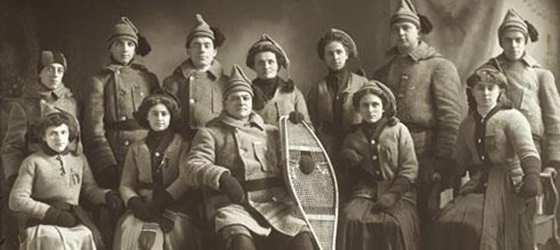 Le club Zou-Zou était très actif à Saint-Hyacinthe au tournant des années 1910. Collection Centre d'histoire de Saint-Hyacinthe, CH085-008-000-0023.