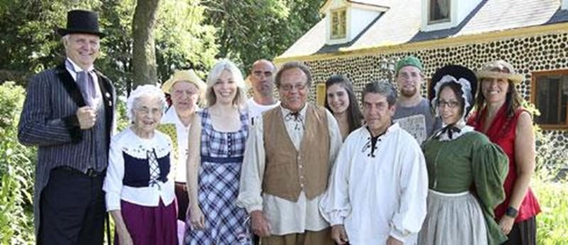 Les membres de l'organisation de la Fête du Vieux Marché de Saint-Denis étaient rassemblés au Domaine Su Lau pour annoncer leur programmation 2012.