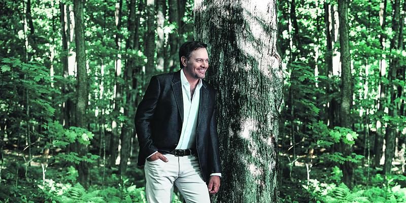 Mario Pelchat a sorti, cet automne, Un homme qui vous ressemble, son 16e album en 34 années de carrière.