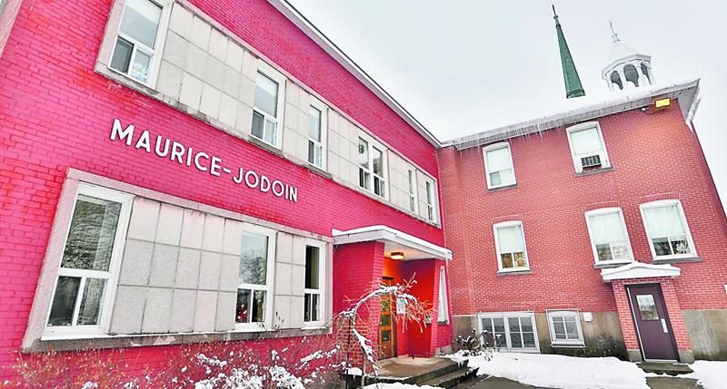 L’école Maurice-Jodoin, dans le quartier Saint-Joseph, adoptera un nouveau nom afin d’englober ses activités d’enseignement offertes dans les immeubles Maurice-Jodoin et Saint-Joseph. Photo Robert Gosselin | Le Courrier ©