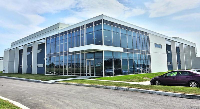 Le Centre de développement pharmaceutique situé dans la Cité de la biotechnologie de Saint-Hyacinthe. Photo François Larivière | Le Courrier ©