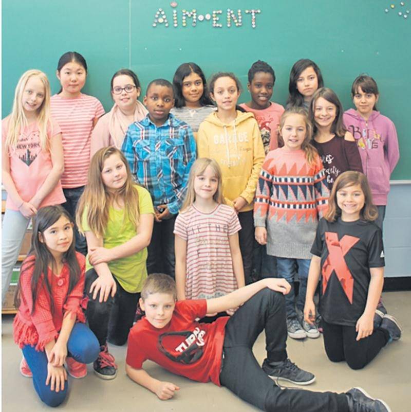 Les élèves de l’école Saint-Sacrement, ayant réalisé le projet Aim-Ent, finalistes locaux et gagnants régionaux pour le 2e cycle du primaire.