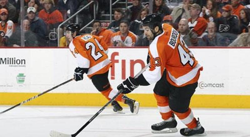 Marc-André Bourdon a disputé son premier match en carrière dans la LNH avec les Flyers de Philadelphie, le 20 novembre, contre les Hurricanes de la Caroline.