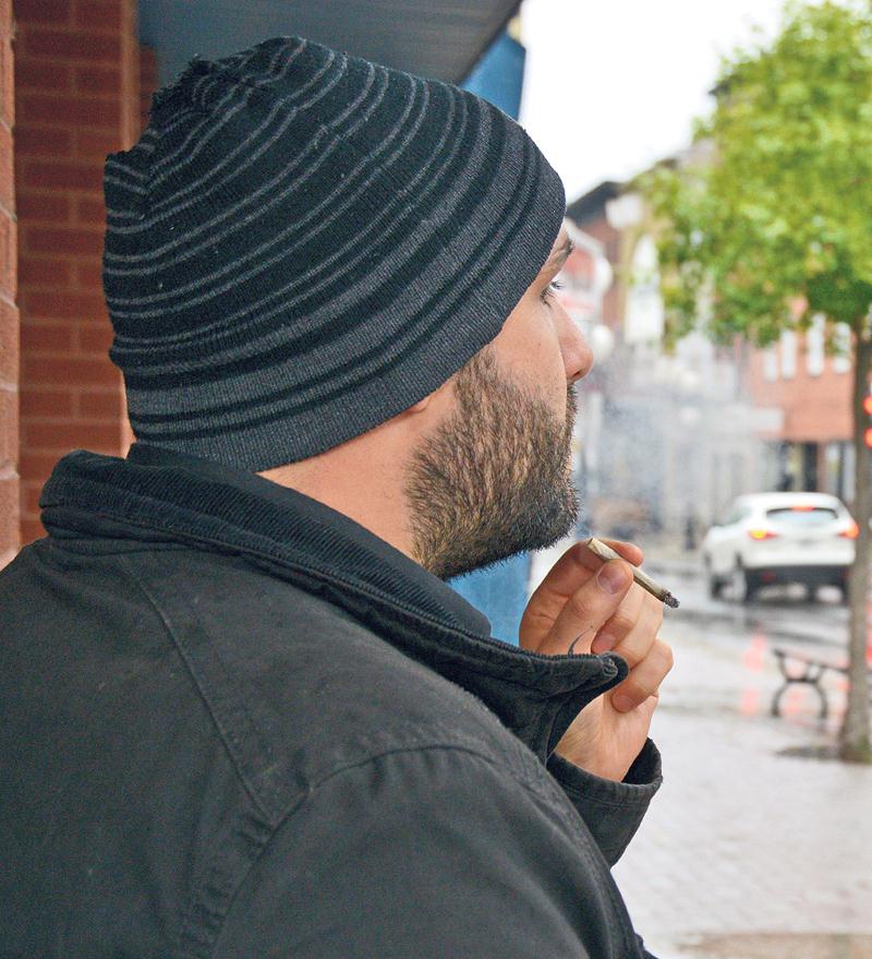 La Ville de Saint-Hyacinthe souhaite bannir le cannabis de tous les lieux publics, mais n’a pas légiféré à temps pour le 17 octobre. Photo François Larivière | Le Courrier ©