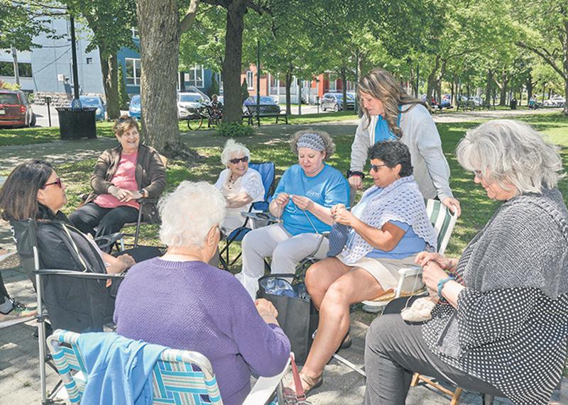 Du tricot en plein air