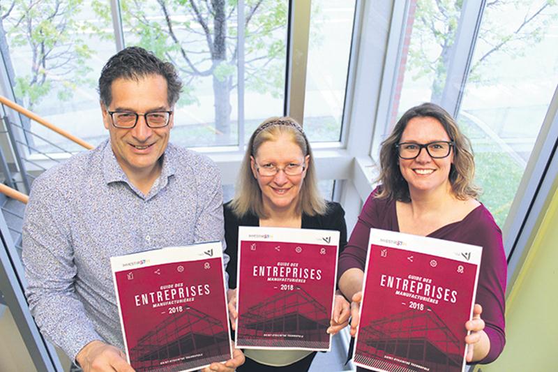 André Barnabé, directeur général, Ghislaine Desmarais, responsable de la production du Guide manufacturier, et Karine Guilbault, directrice du développement industriel de Saint-Hyacinthe Technopole.
